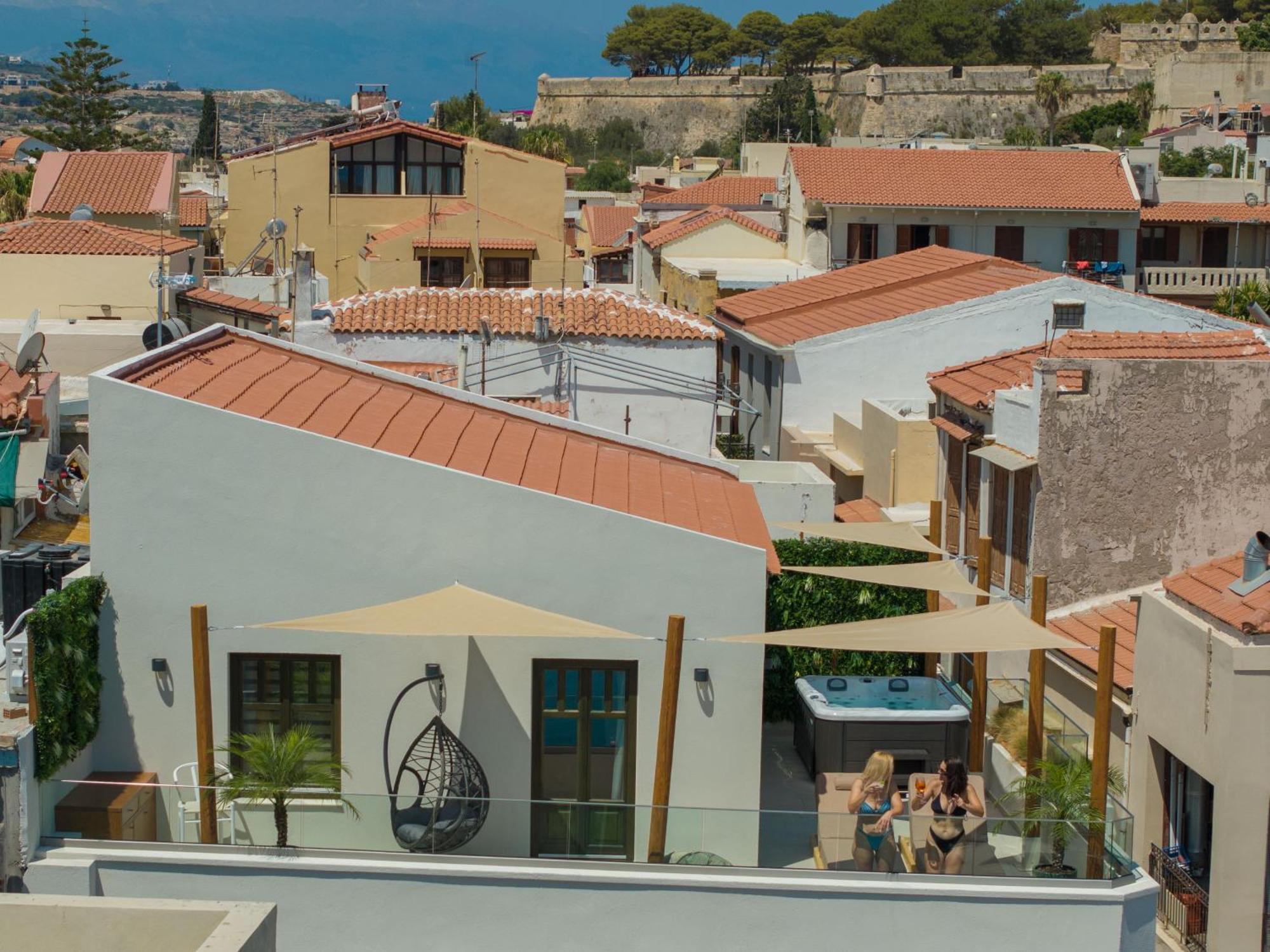 Rettimo Suites, Experience Luxury In The Heart Of Rethymno Екстериор снимка