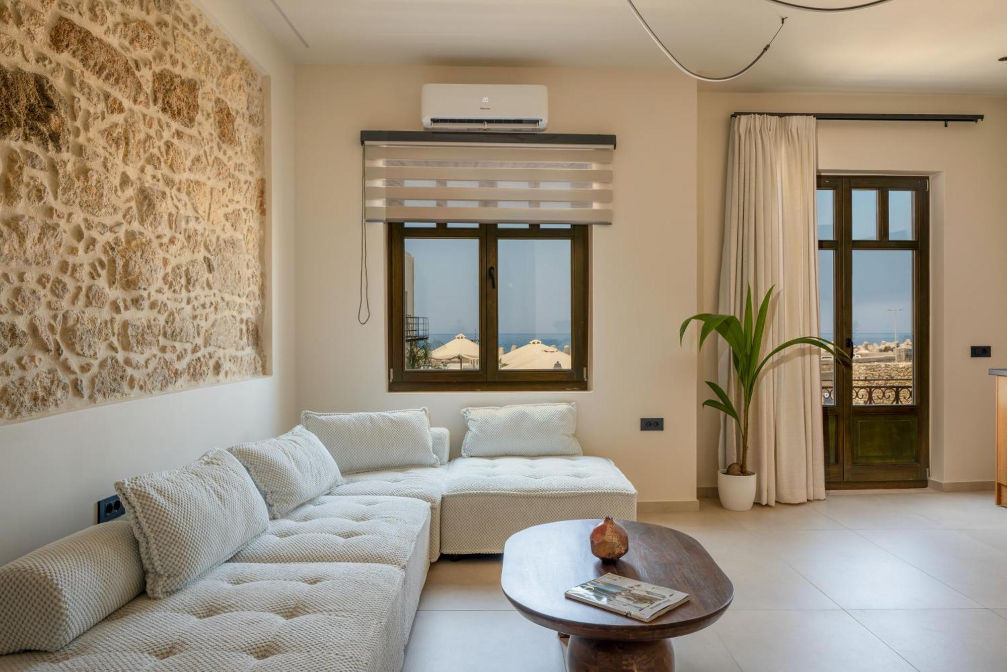 Rettimo Suites, Experience Luxury In The Heart Of Rethymno Екстериор снимка